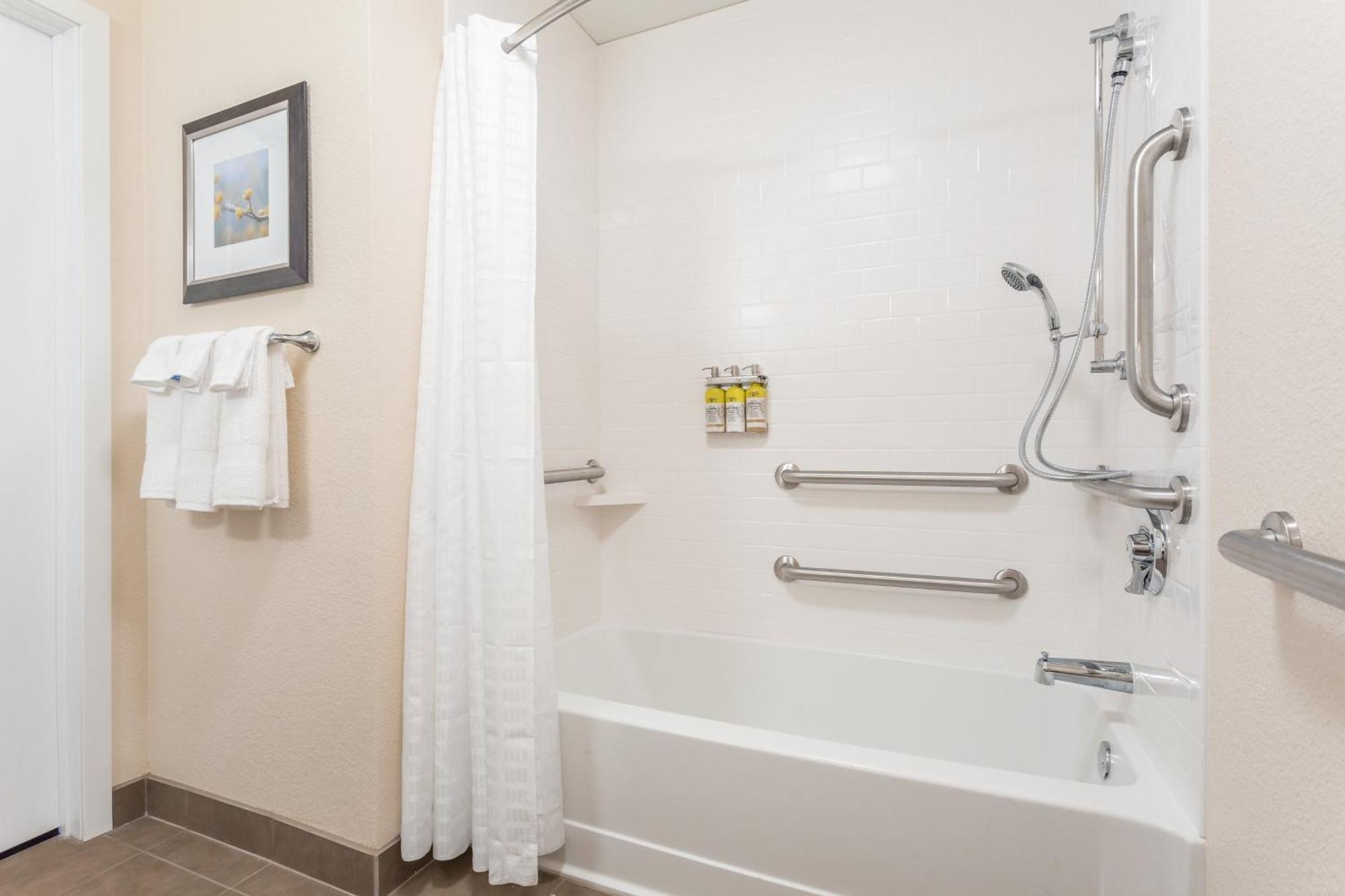 Candlewood Suites Eau Claire I-94 By Ihg Exterior foto